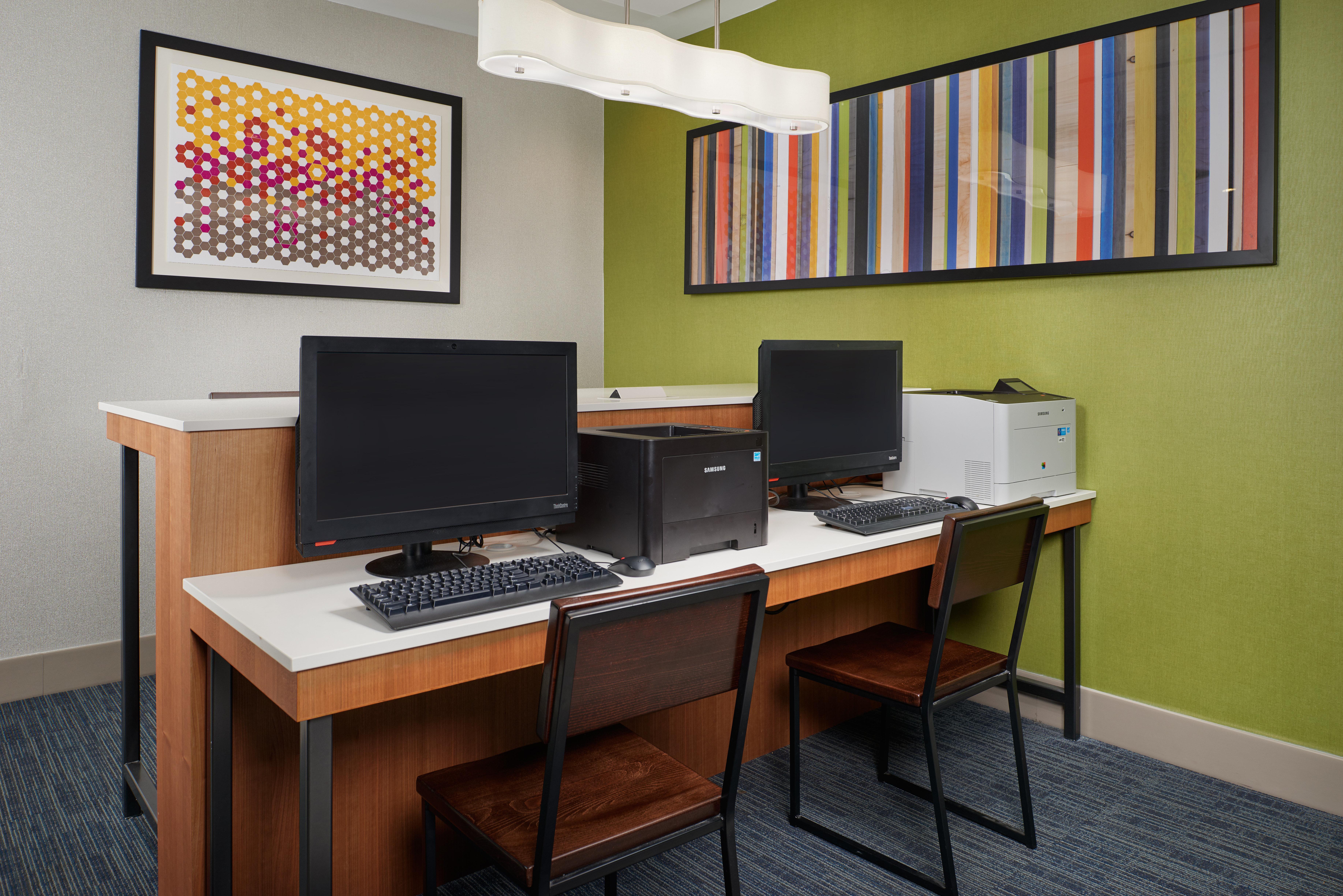 Holiday Inn Express Hotel & Suites Anniston/Oxford By Ihg Exterior foto